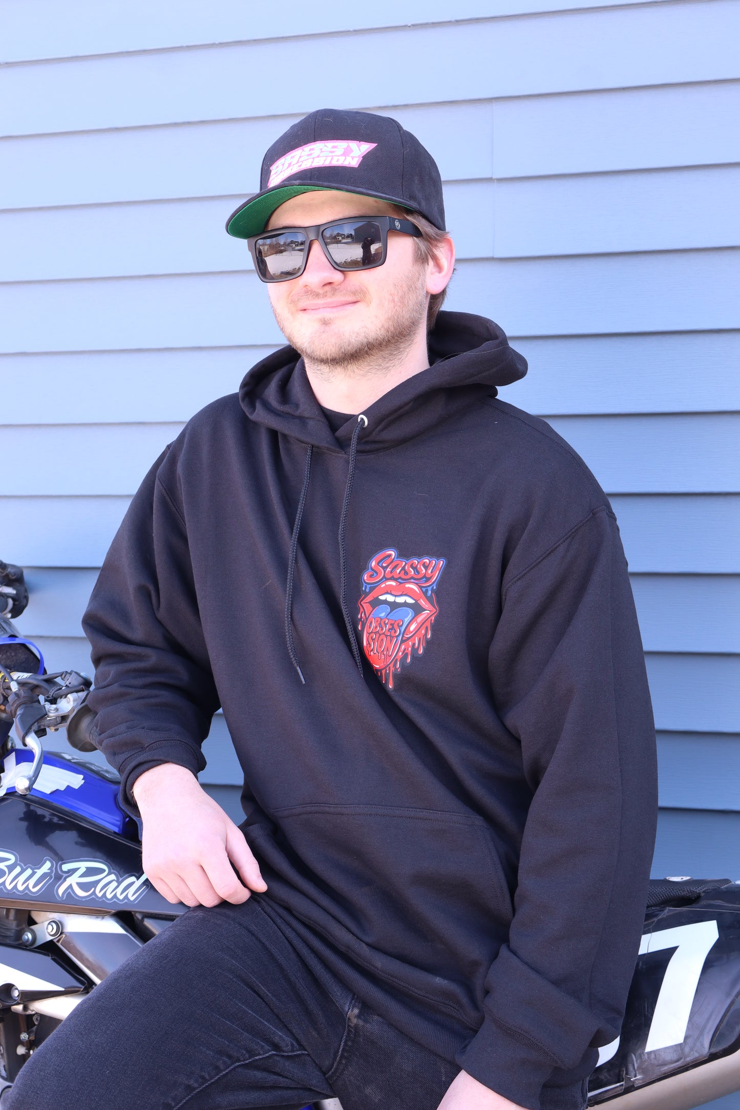 Drip Tongue Sweatshirt - Blue & Red