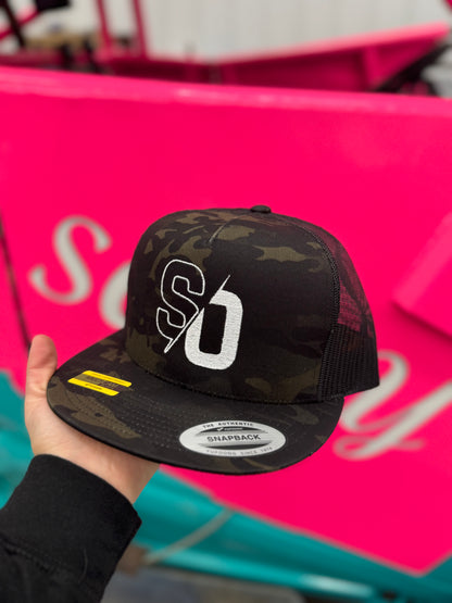 SO Snap Back - Multicamo w/ White