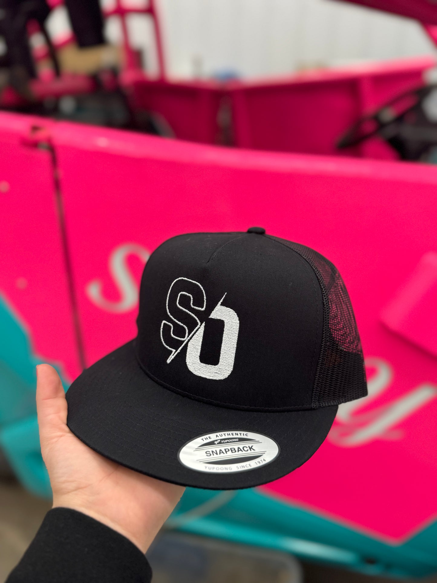 SO Snap Back - Black w/ White